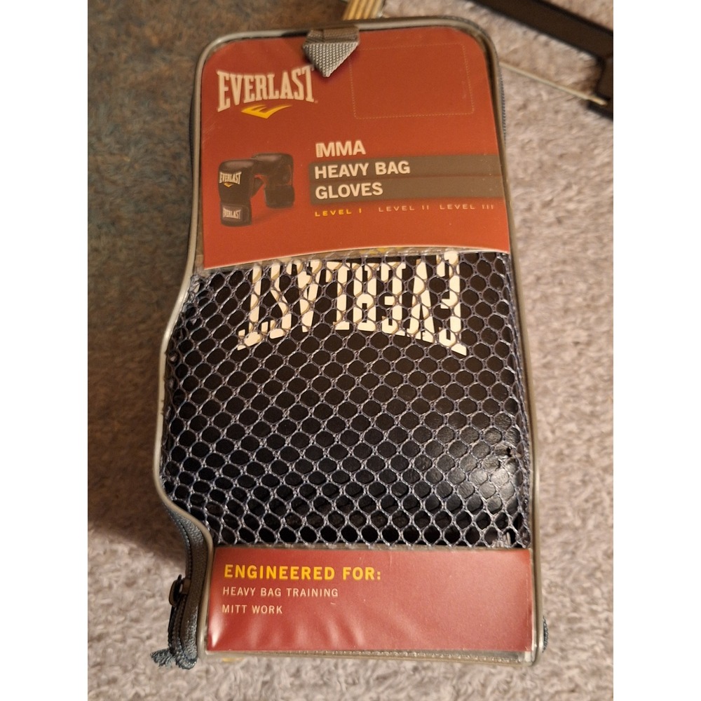 Everlast MMA Heavy Bag Gloves Black Red Evercool Level I Size LXL 7502LXL Sporty